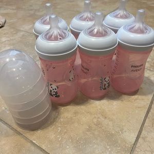 Lot of baby feeding supplies.